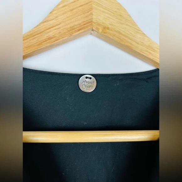 Margaret O’Leary Black V-Neck Cotton Dress - Picture 4 of 4